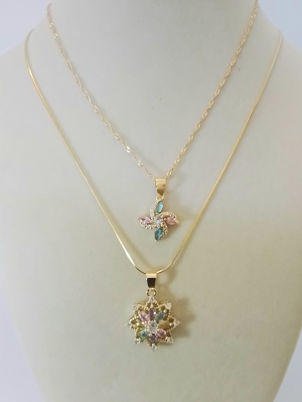 Flower Pendant Necklaces - Set Of Two - Picture 3 of 4